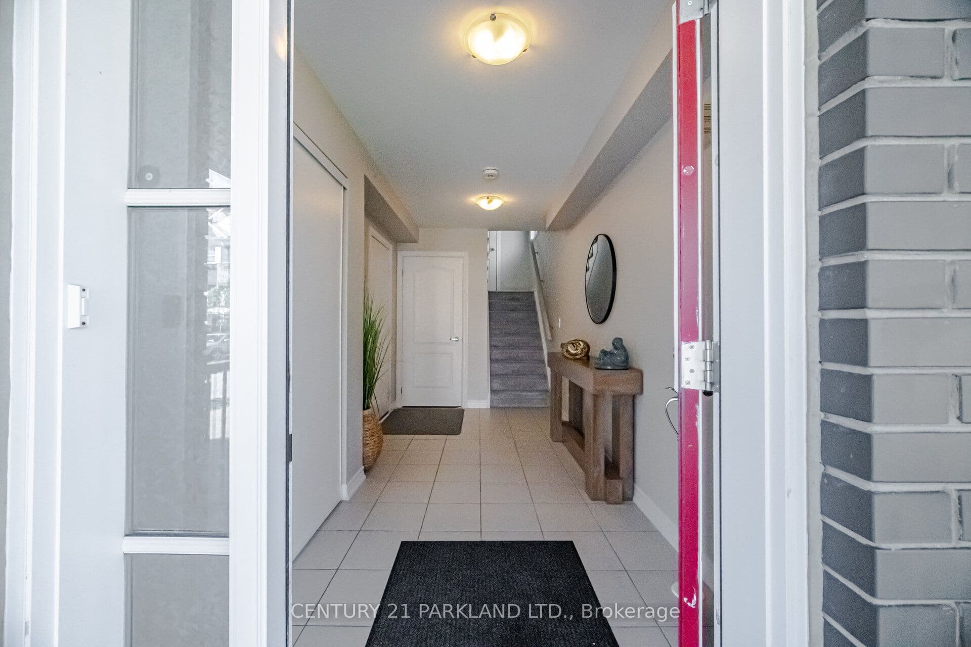 18 Wimshaw Lane, Whitchurch-Stouffville, ON L4A 8B7