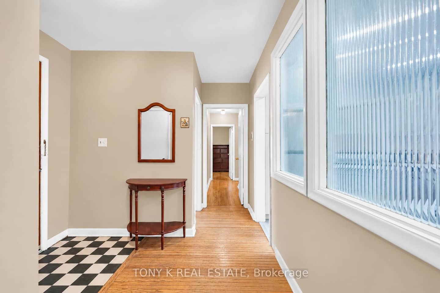 102 Haileybury Drive, Toronto, ON M1K 4X5
