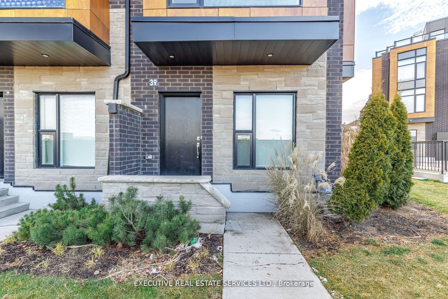 200 Malta Avenue 39, Brampton, ON L6Y 6H8