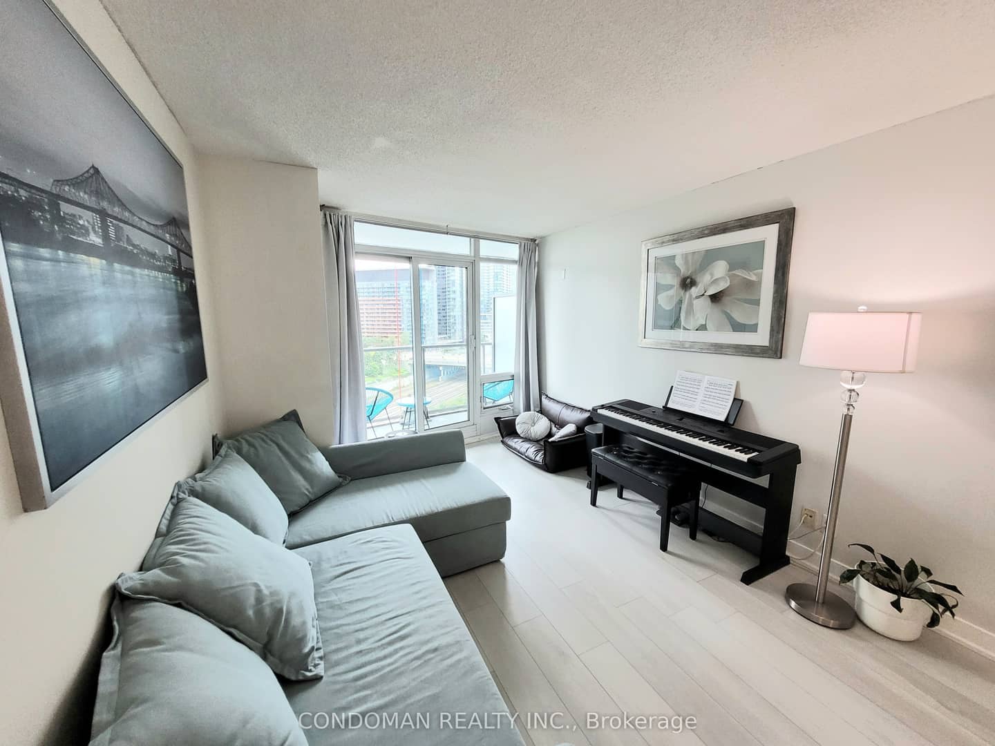 361 Front Street W 1206, Toronto, ON M5V 3R5