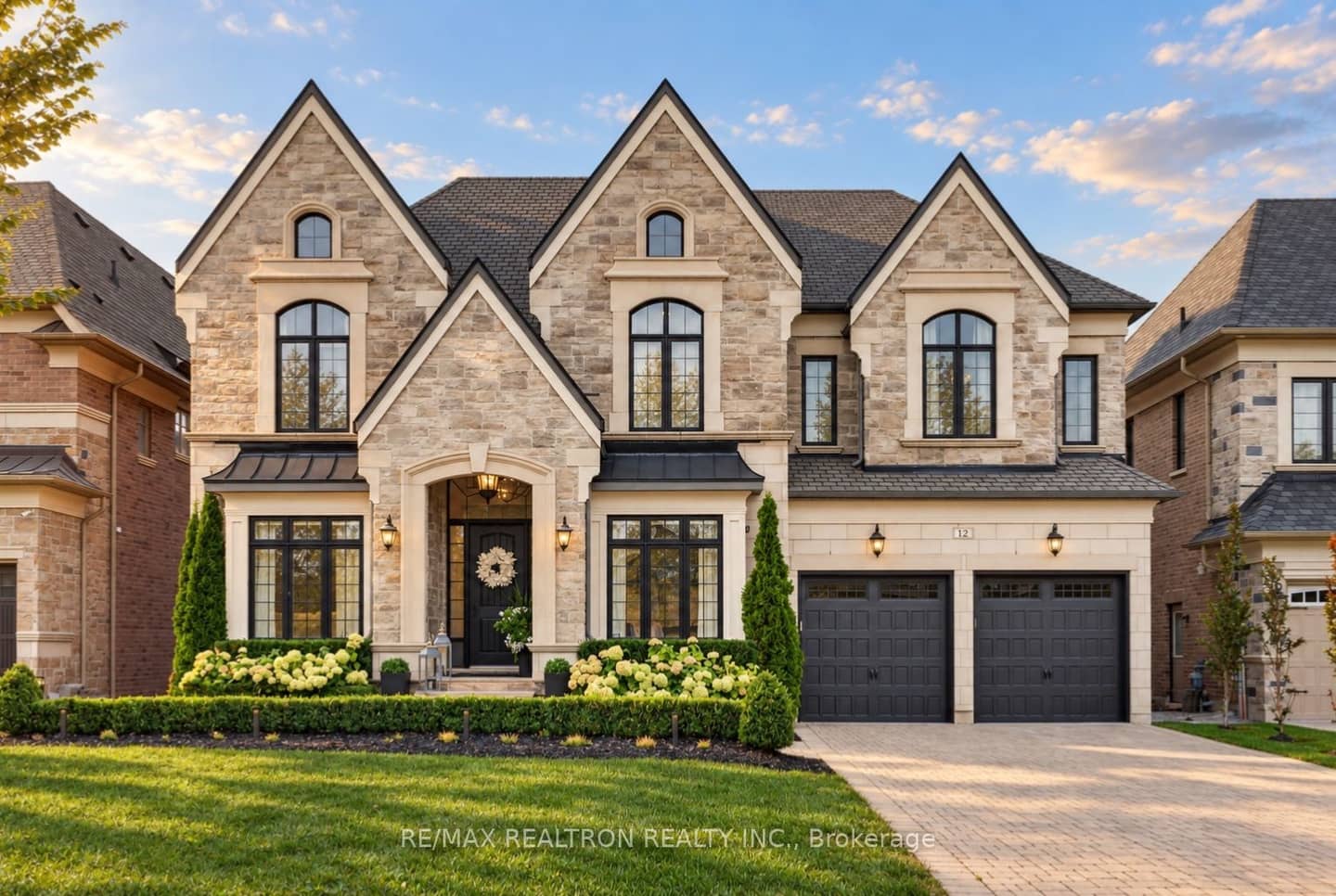 12 Mary Natasha Court, Vaughan, ON L4H 4N7