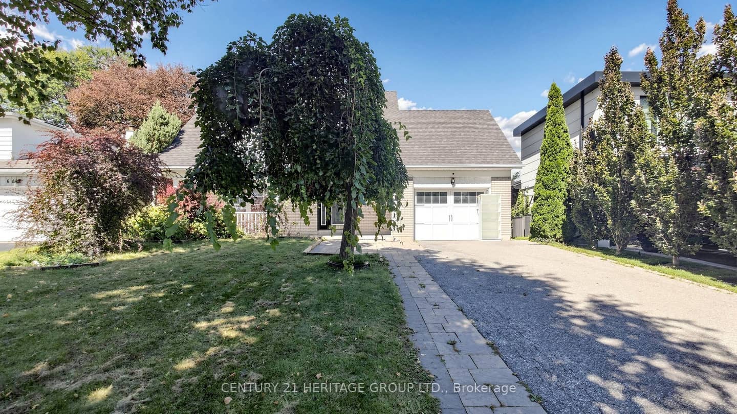 70 Royal Orchard Boulevard, Markham, ON L3T 3C5