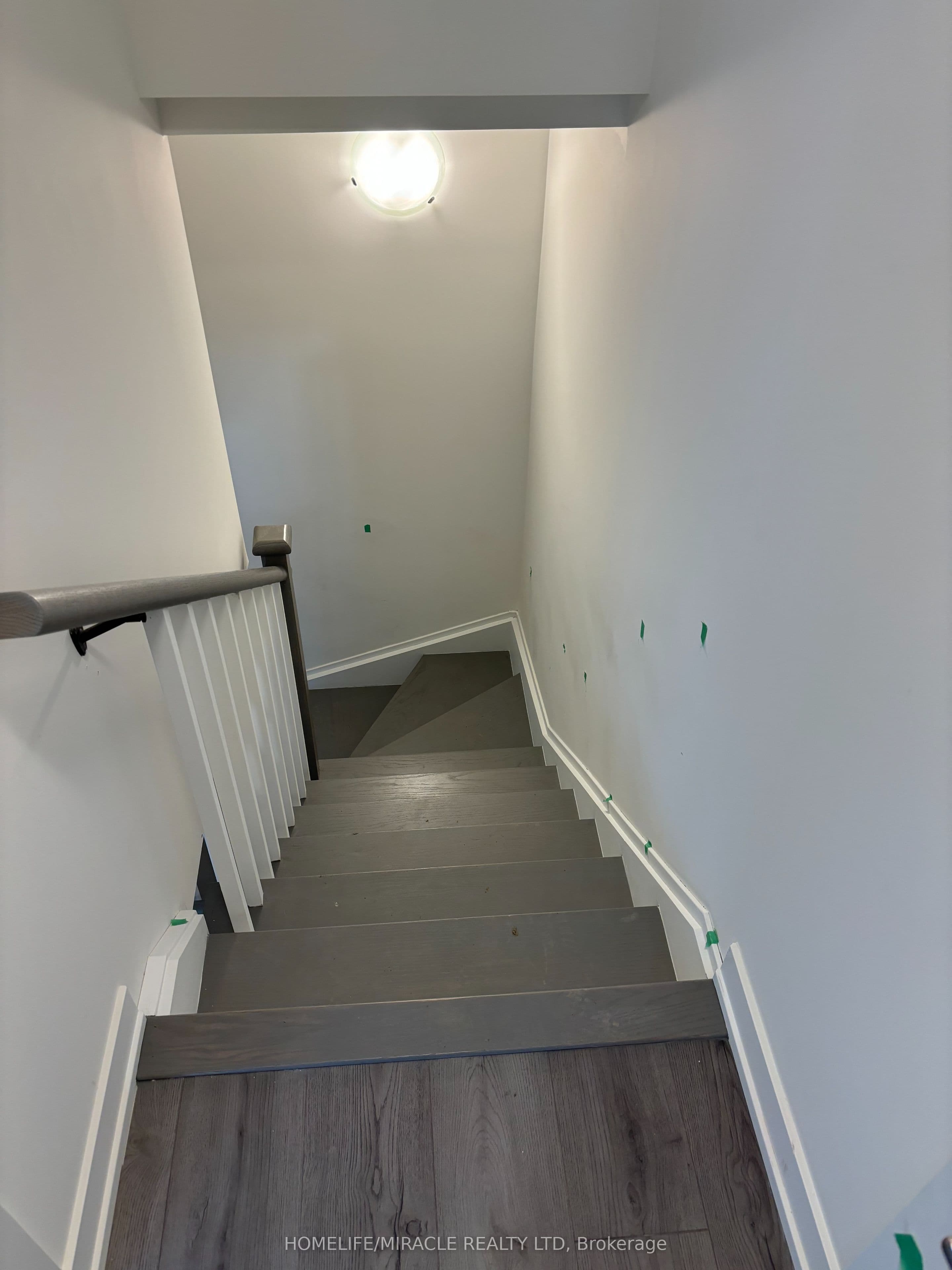 861 Sheppard Avenue W 61 BlkB, Toronto, ON M3H 0E9