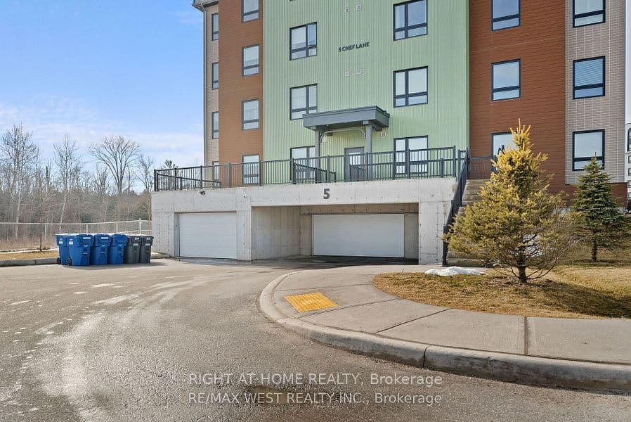 113-5 CHEF Lane, Barrie, ON L9J 0J8