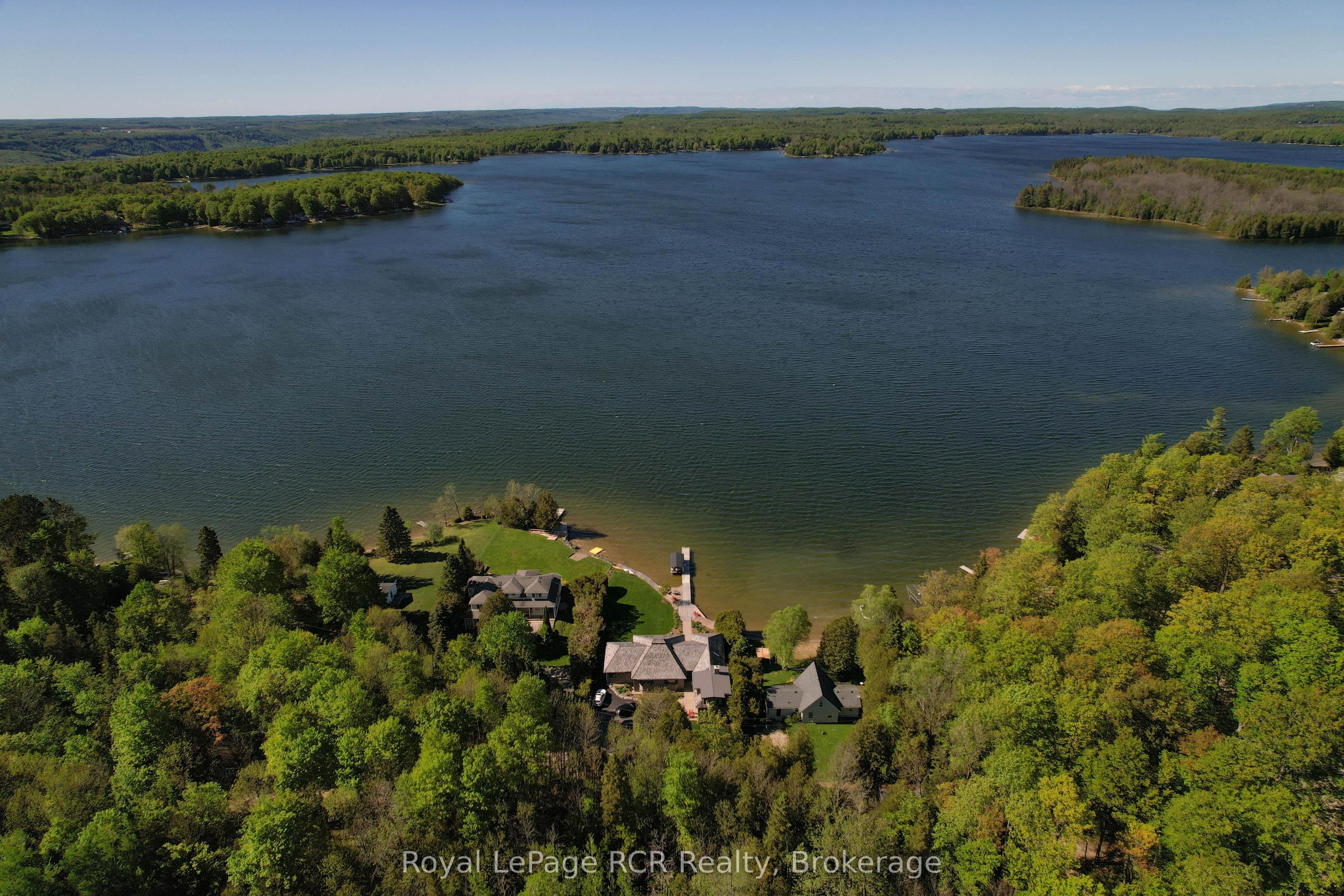 139 South Shores Road, Grey Highlands, ON N0C 1E0