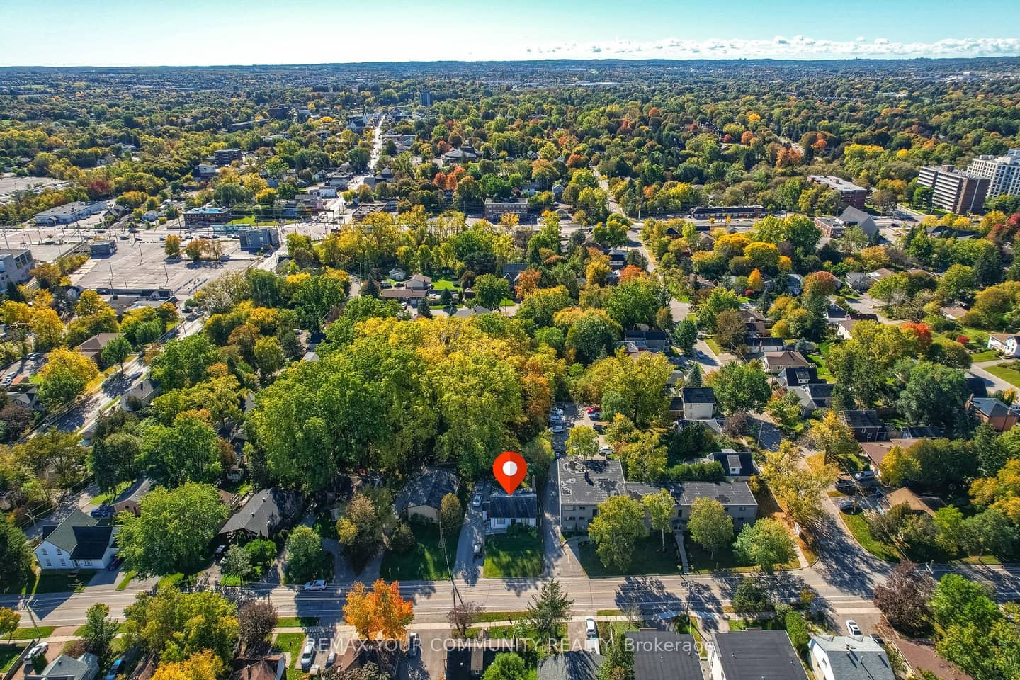 374 Penn Avenue, Newmarket, ON L3Y 2S9