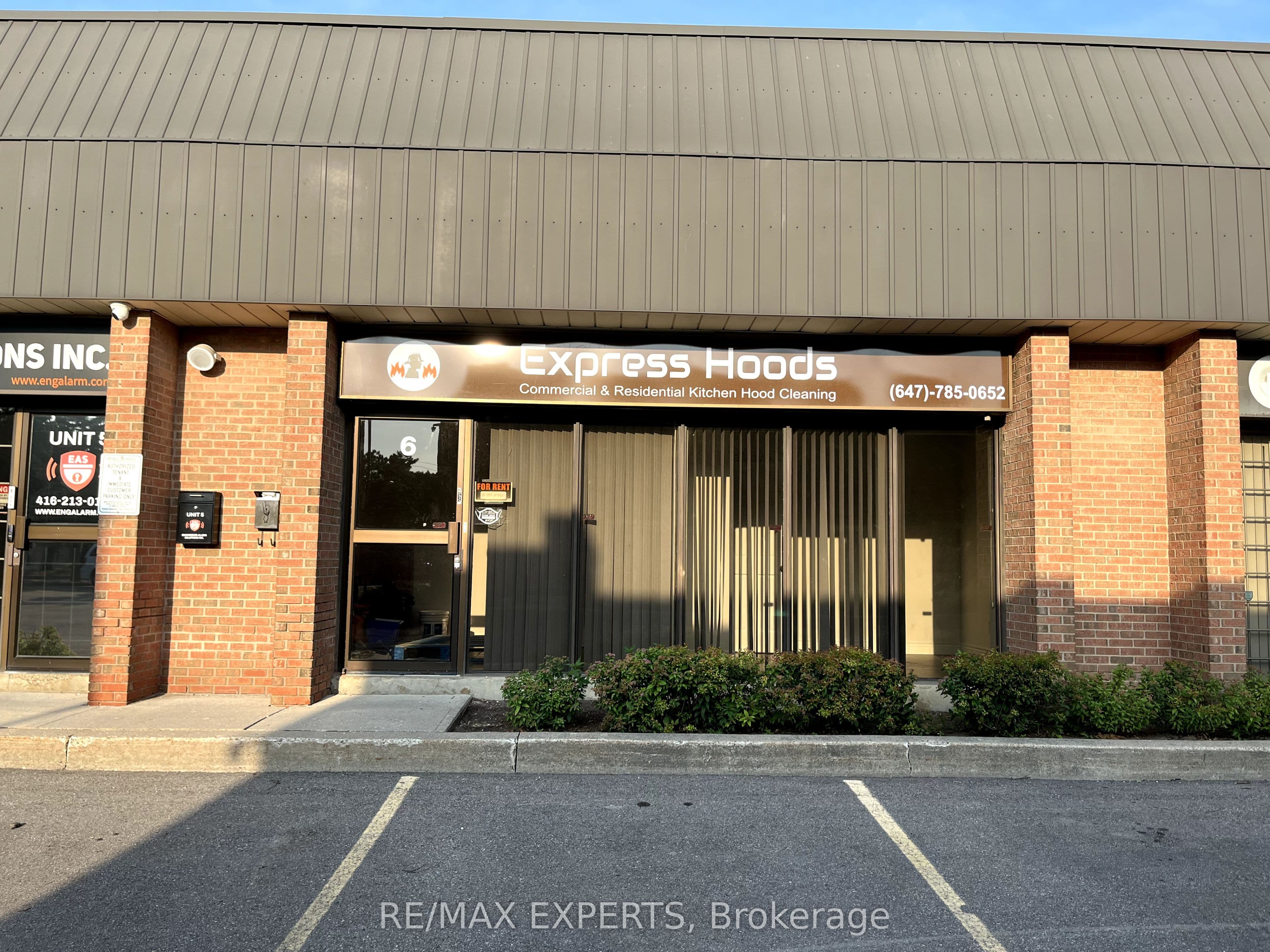 14 Steinway Boulevard 6, Toronto, ON M9W 6M6