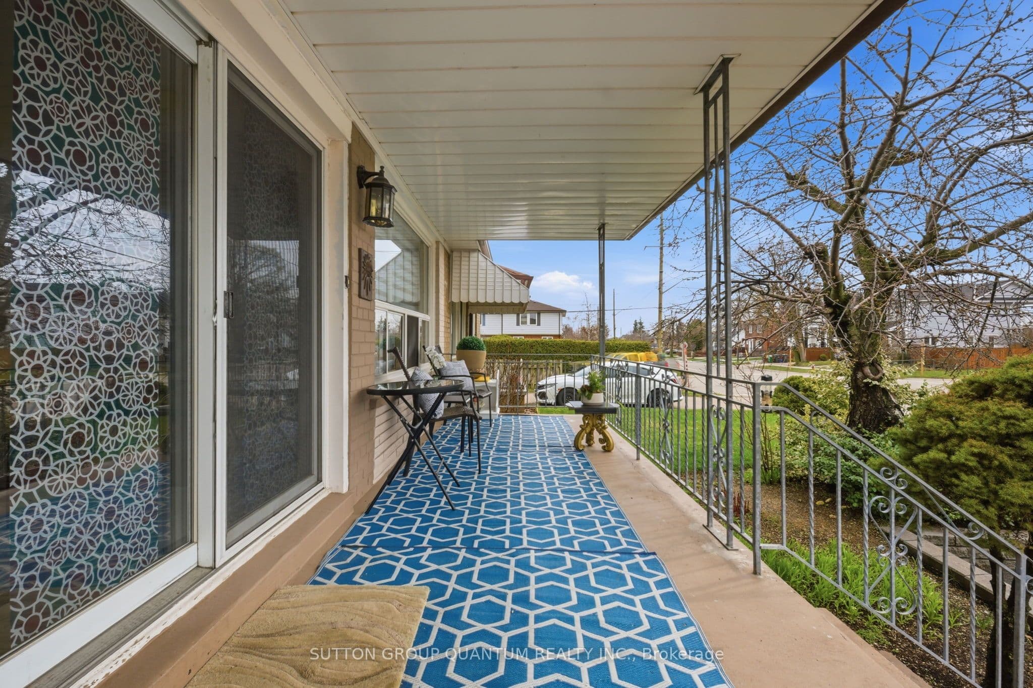 1257 Alexandra Avenue, Mississauga, ON L5E 2A7