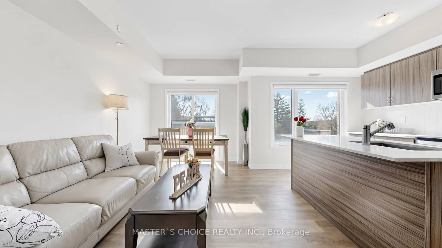 56 Elizabeth Street 1404, Richmond Hill, ON L4C 5W2