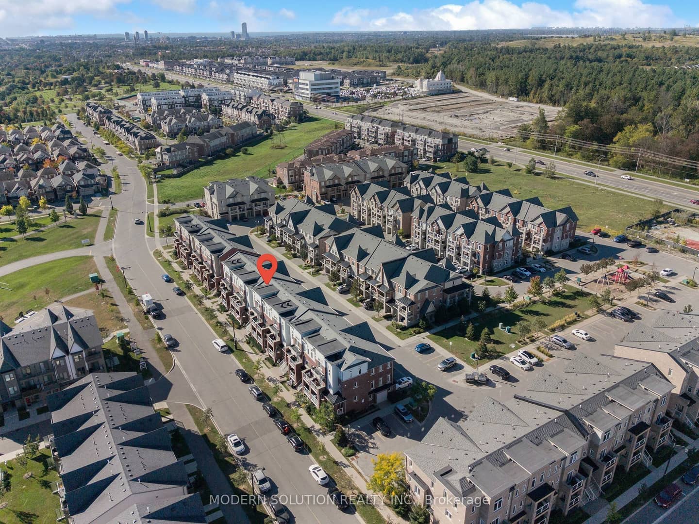 2584 William Jackson Drive 94, Pickering, ON L1X 0E5