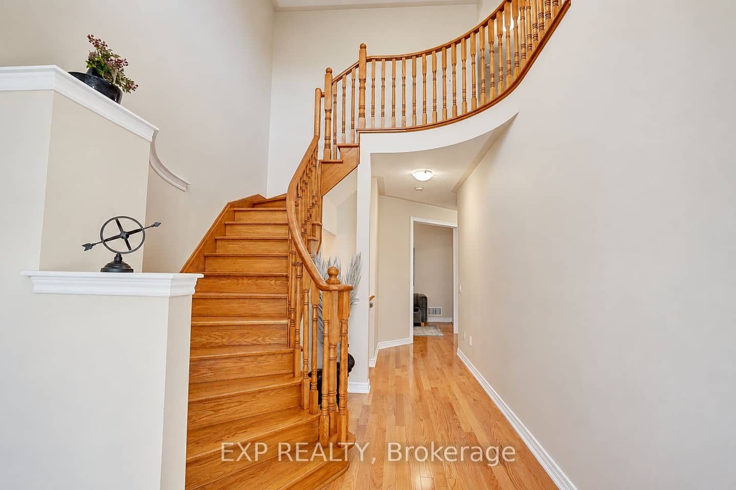 240 Aspenwood Drive, Newmarket, ON L3X 3K7