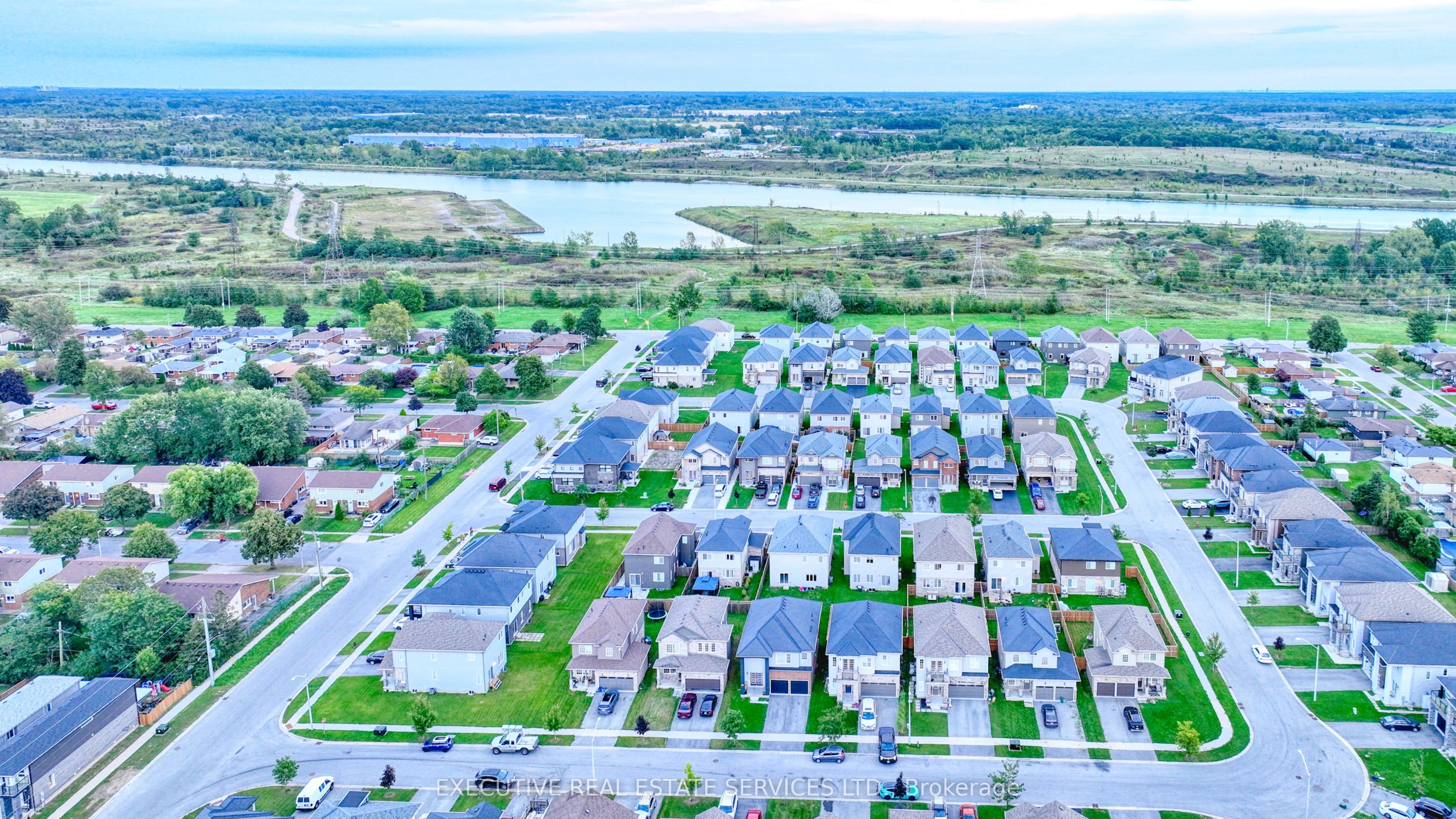57 Bethune Avenue Upper, Welland, ON L3B 5W2
