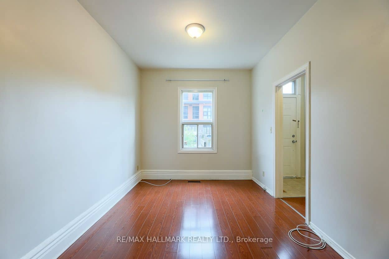 478 Logan Avenue, Toronto, ON M4M 2P4