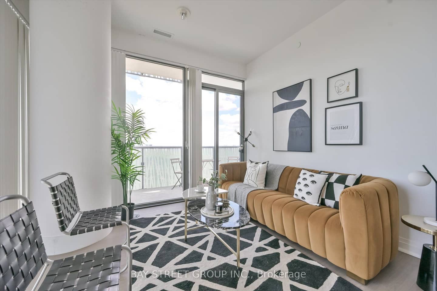 50 Charles Street E LPH4706, Toronto, ON M4Y 0C3