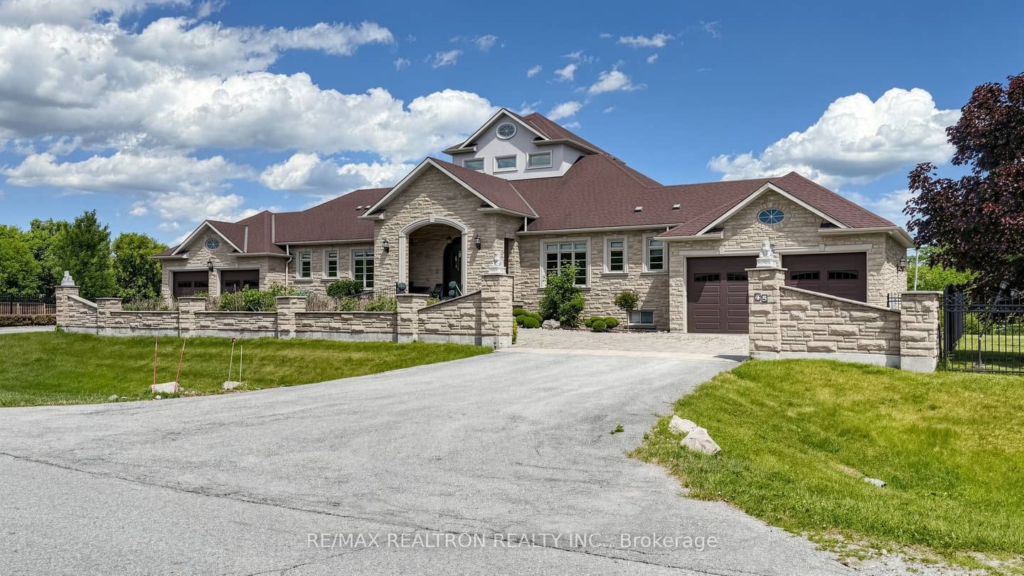 45 Greenan Road, Whitchurch-Stouffville, ON L4A 7X4