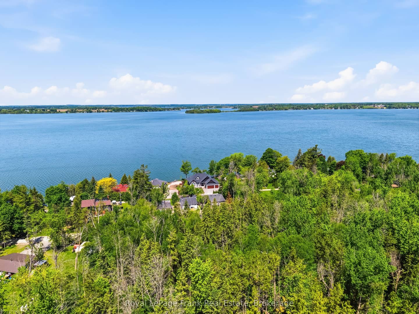 18 Armstrong Avenue, Scugog, ON L0B 1L0