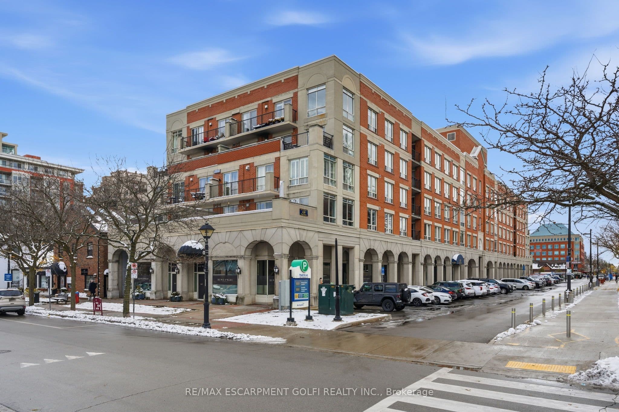 430 Pearl Street W 403, Burlington, ON L7R 4J8