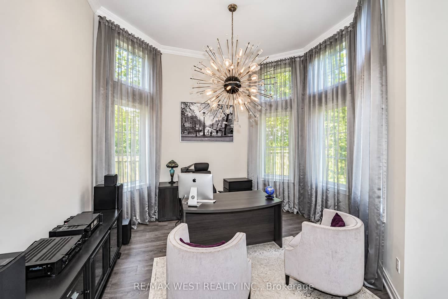 23 Macmurchy Avenue, King, ON L0J 1C0