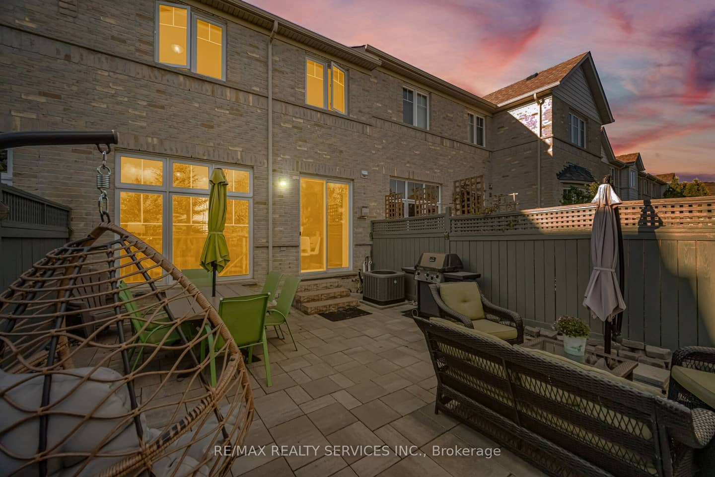 9 Aspenview Avenue, Caledon, ON L7C 3P9
