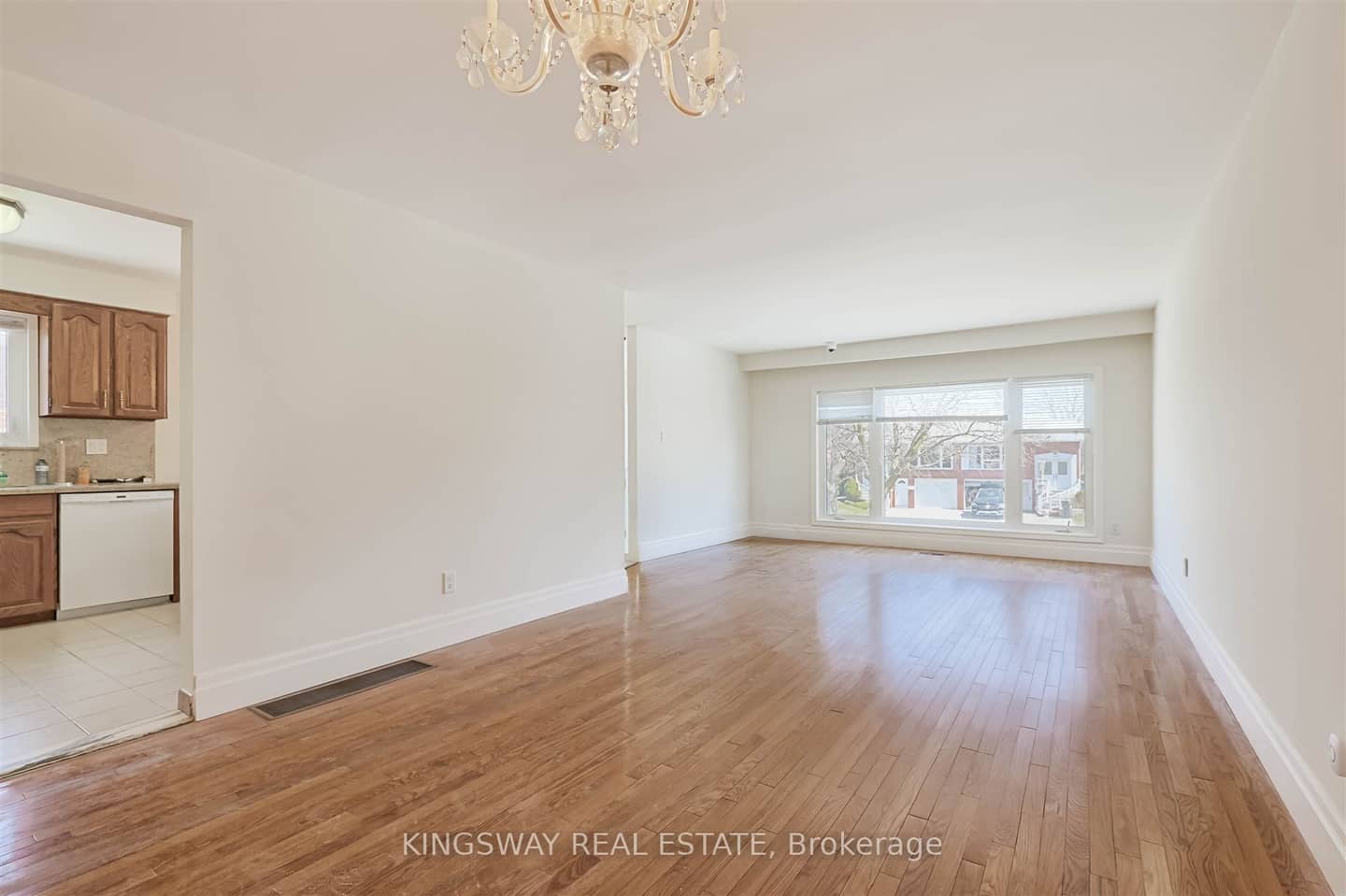 184 Edmonton Drive, Toronto, ON M2J 3X5