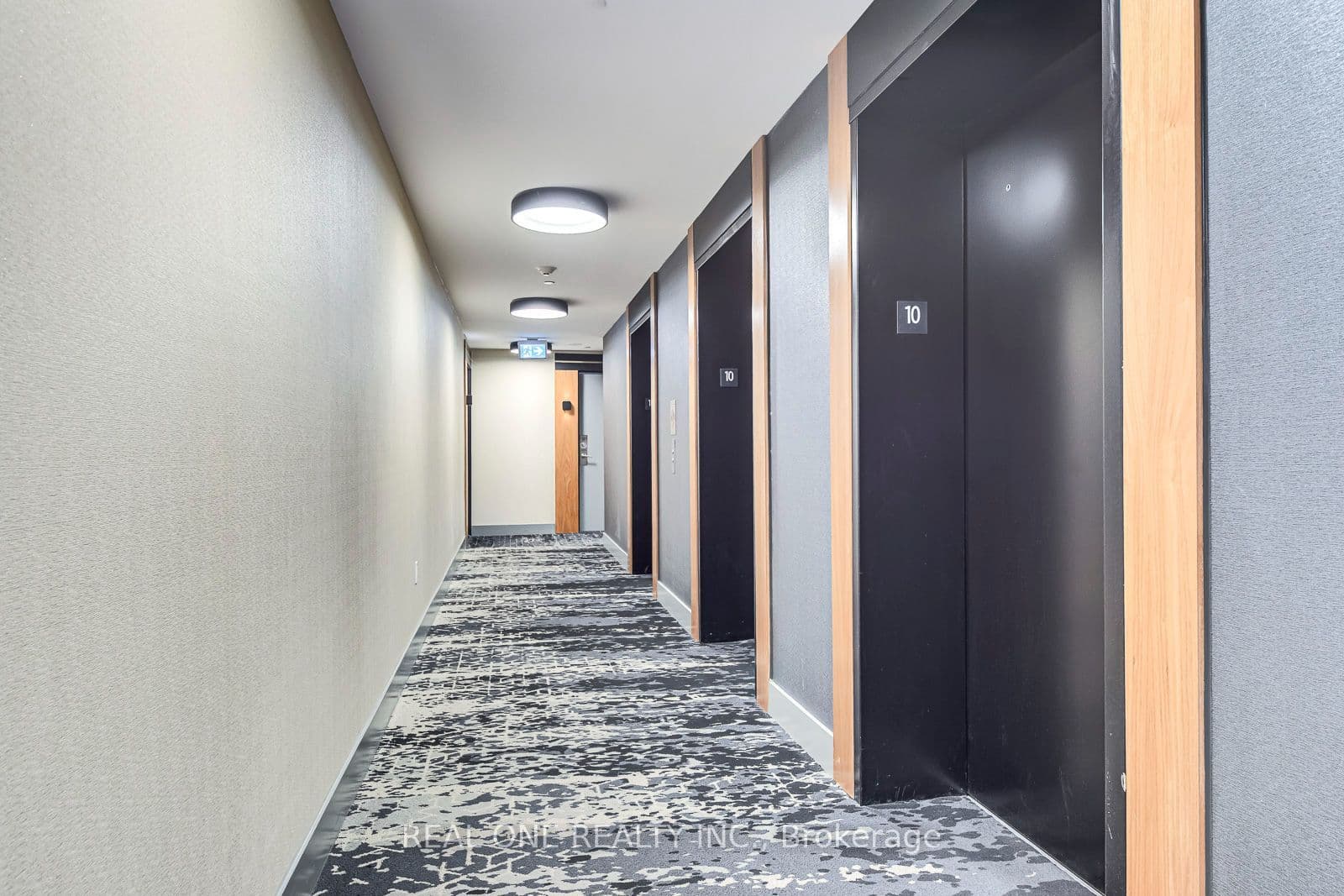 99 John Street, Toronto, ON M5V 0S6