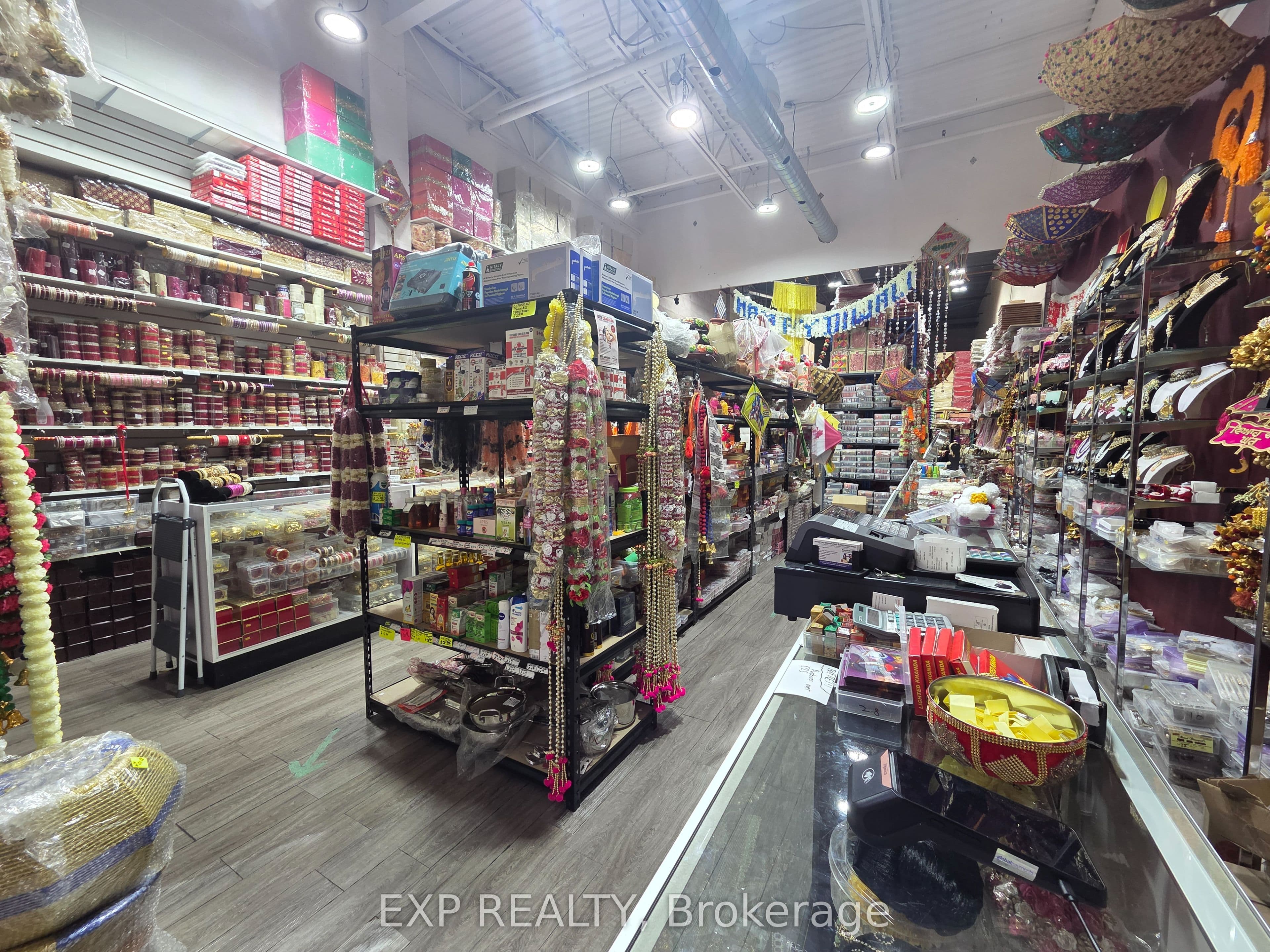 2575 Steeles Avenue E 20, Brampton, ON L6T 5T1