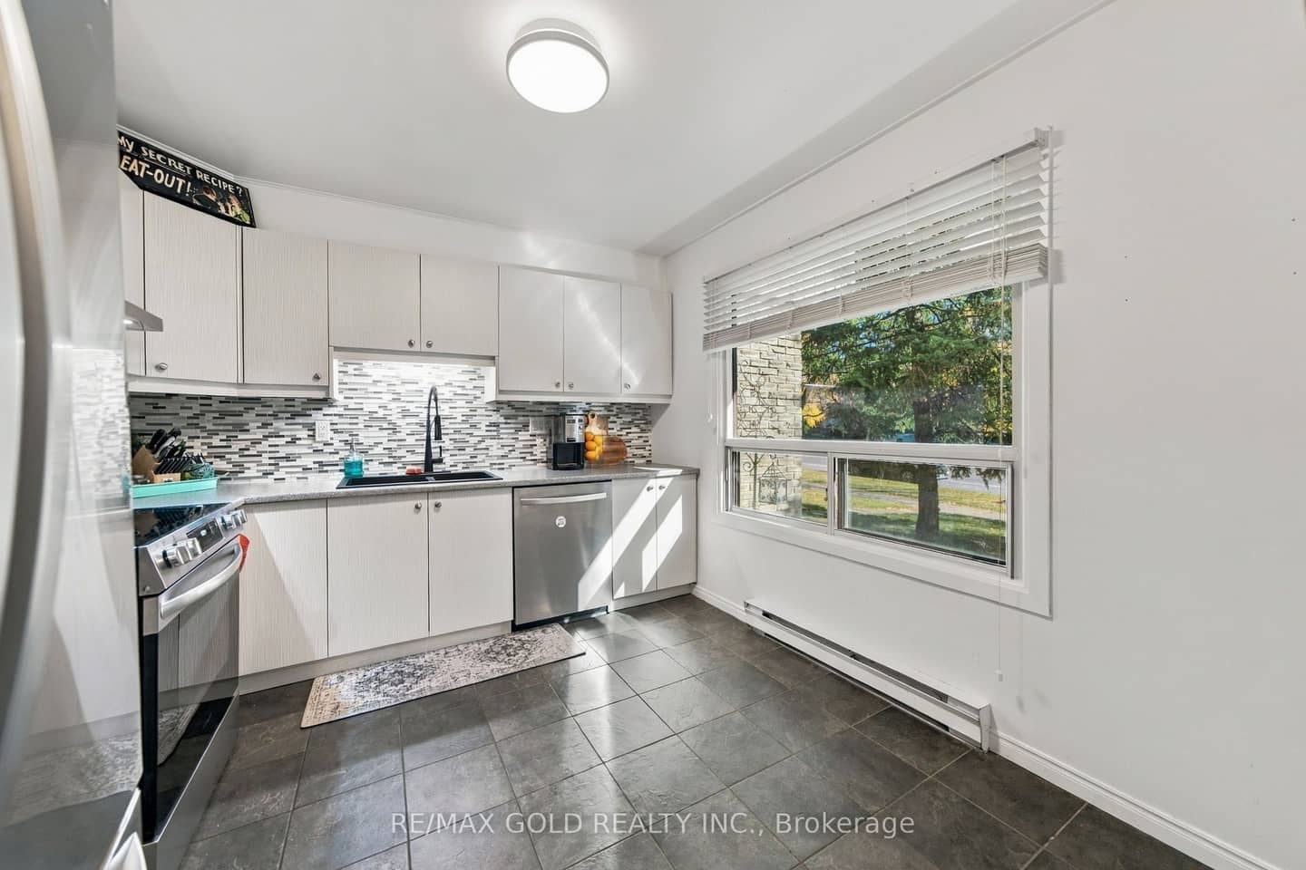 6540 Falconer Drive 45, Mississauga, ON L5N 1M1