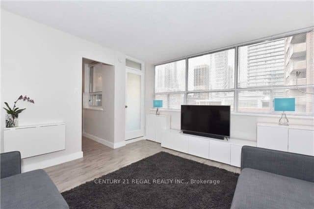 30 Gloucester Street 1107, Toronto, ON M4Y 1L6