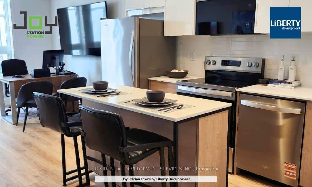 170 Anderson Avenue TH3, Markham, ON L6E 1A5
