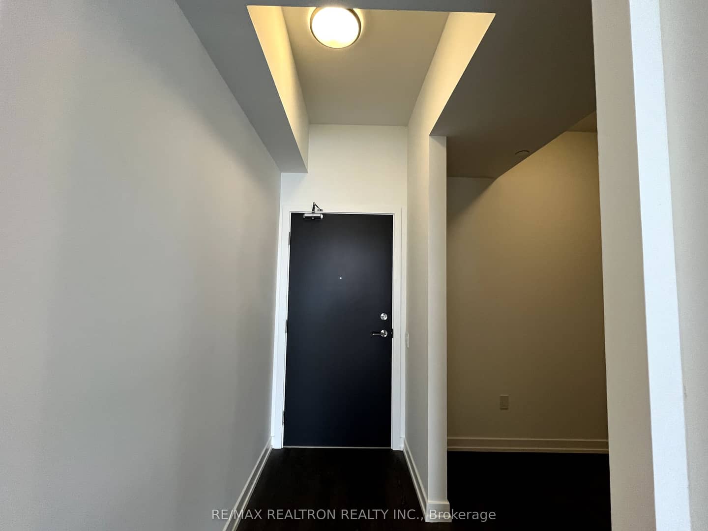 7 Golden Lion Heights N1102, Toronto, ON M2M 0C1