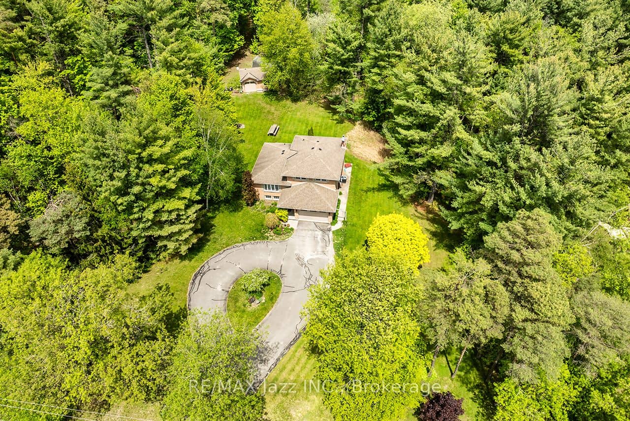 10049 Old Scugog Road, Clarington, ON L0B 1B0