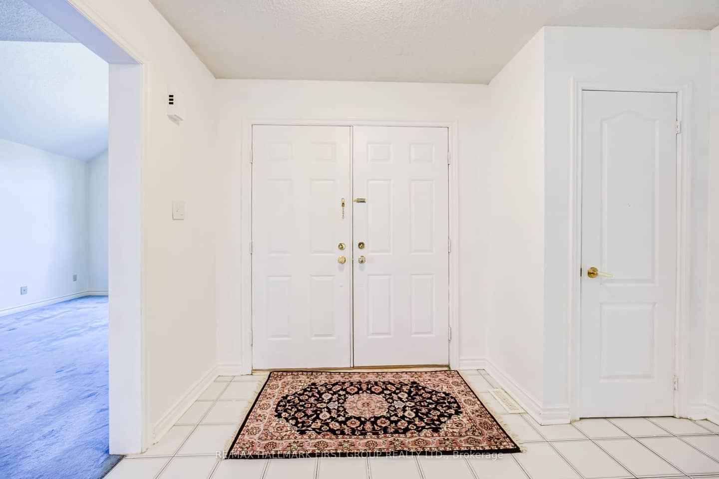 22 Foakes Drive, Ajax, ON L1T 3K5