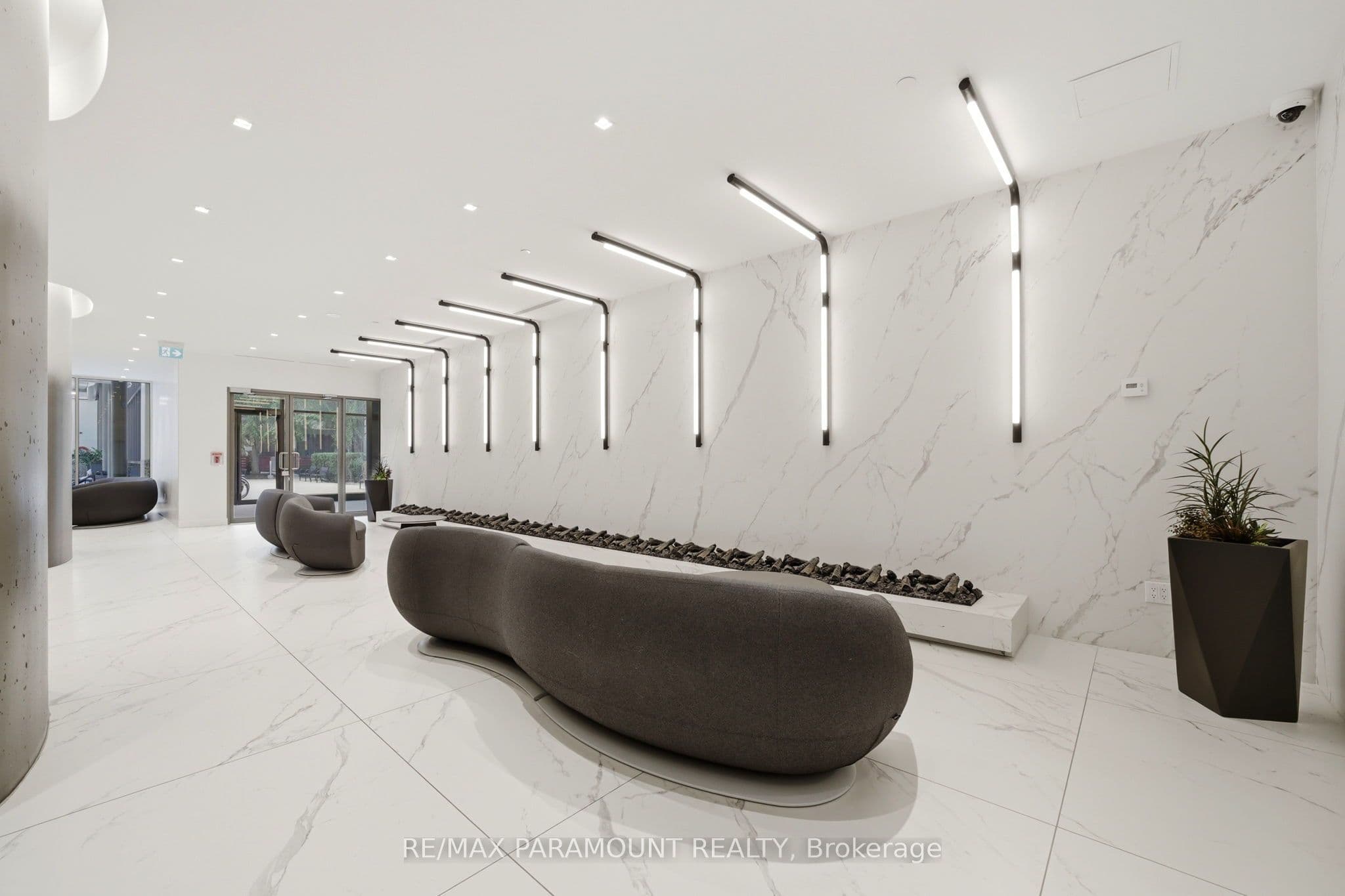 11 Brunel Court 215, Toronto, ON M5V 3Y3
