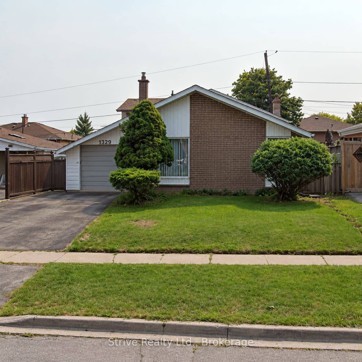 1329 Tatra Drive, Pickering, ON L1W 1K5