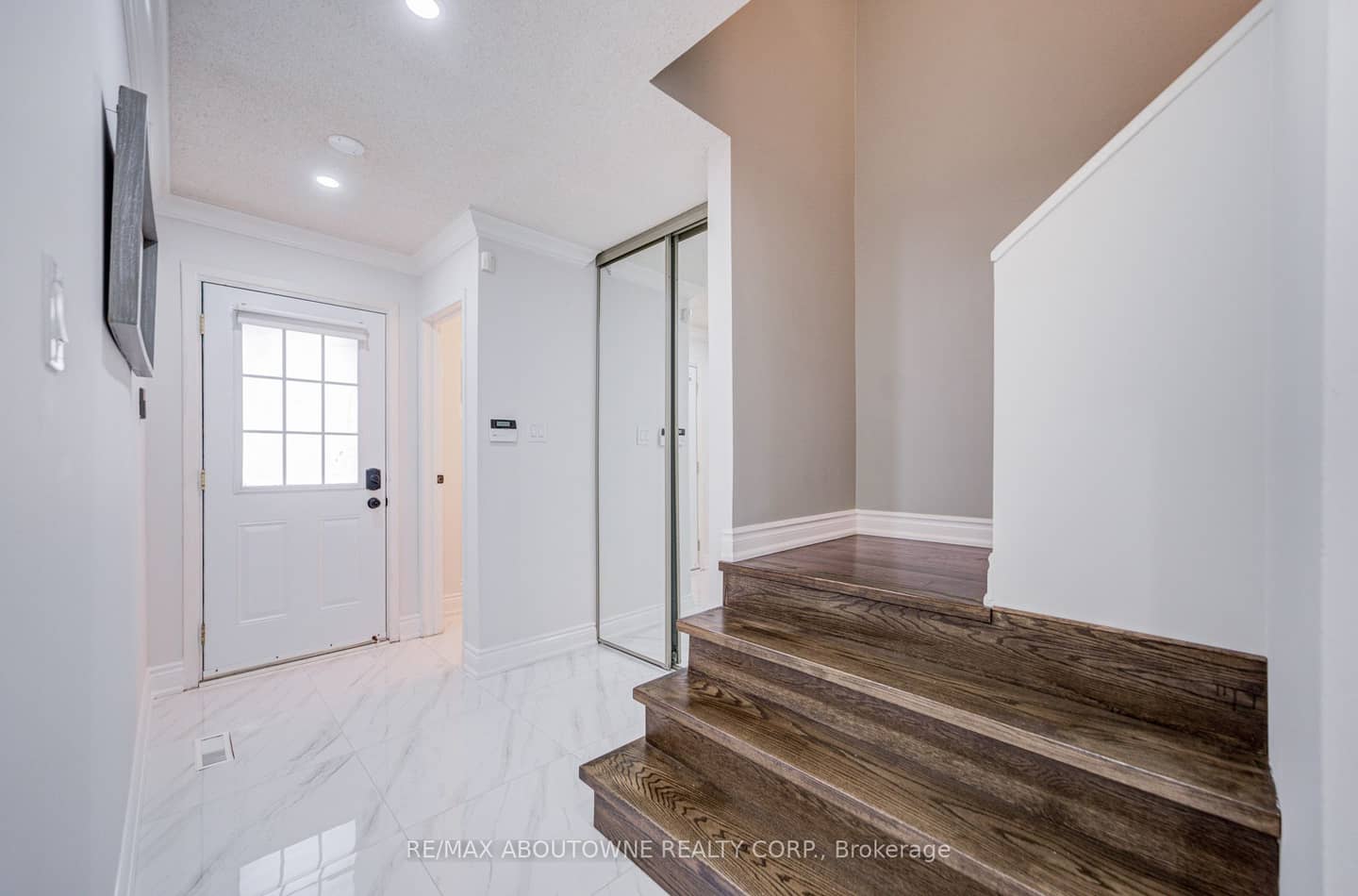 2766 Folkway Drive 37, Mississauga, ON L5L 3M3