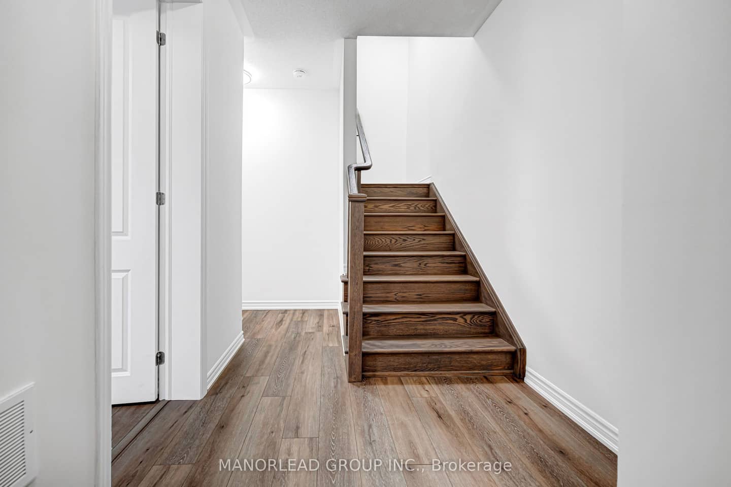 107 Thomas Frisby Jr Crescent, Markham, ON L6C 1L2