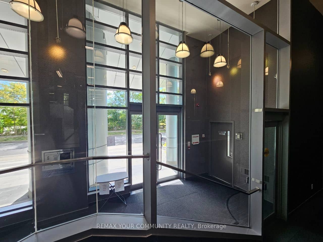 380 Macpherson Avenue 210, Toronto, ON M4V 3E3