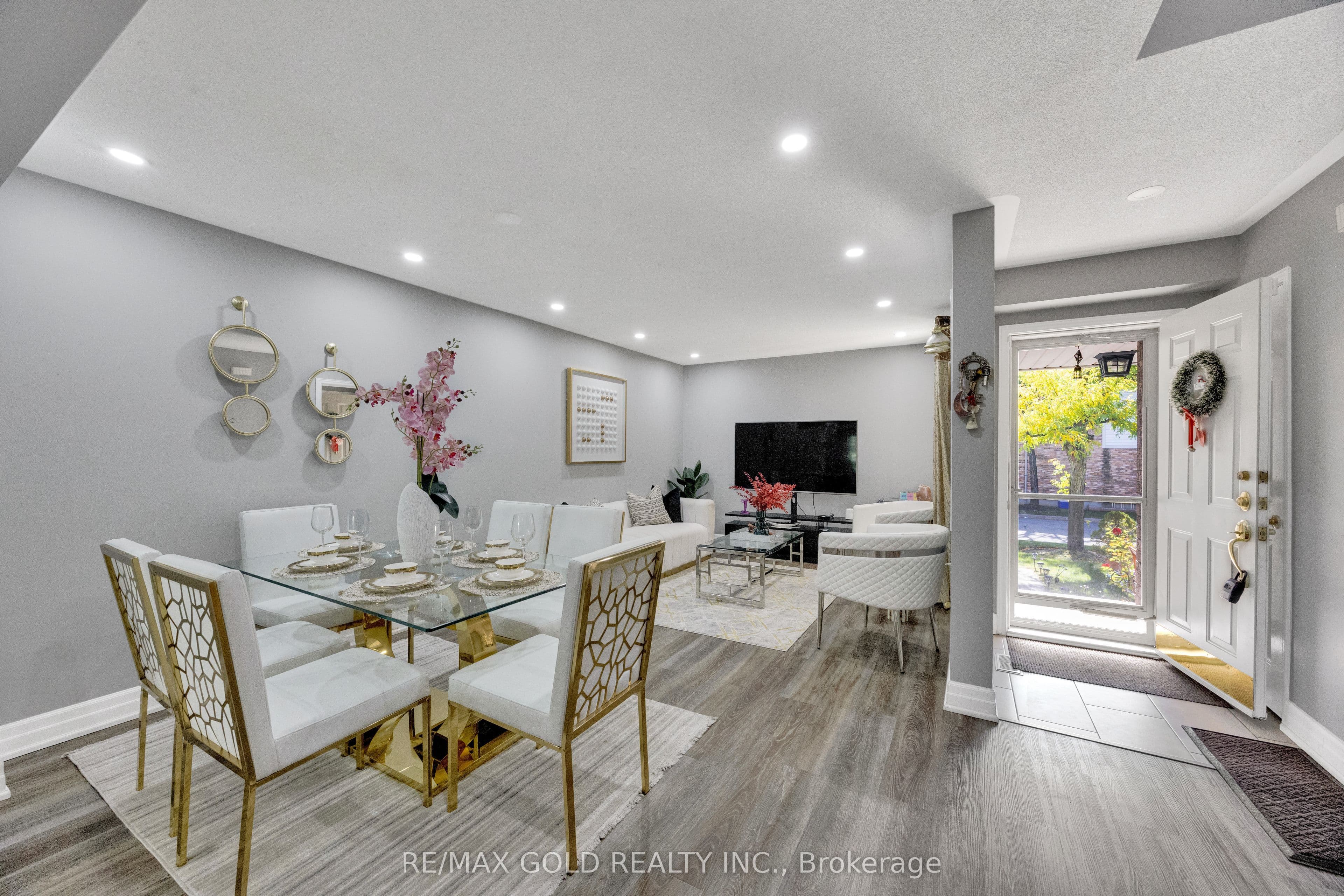 2555 Thomas Street 75, Mississauga, ON L5M 5P6