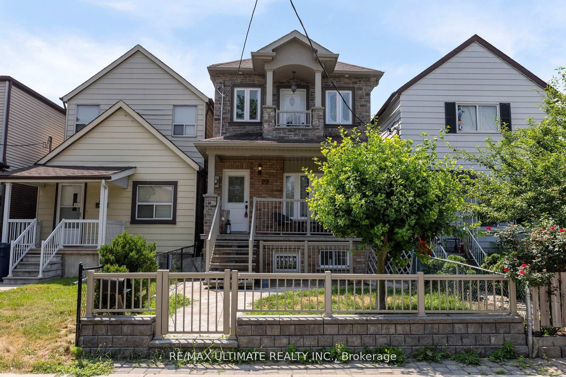 23 Seneca Avenue, Toronto, ON M6N 2G7
