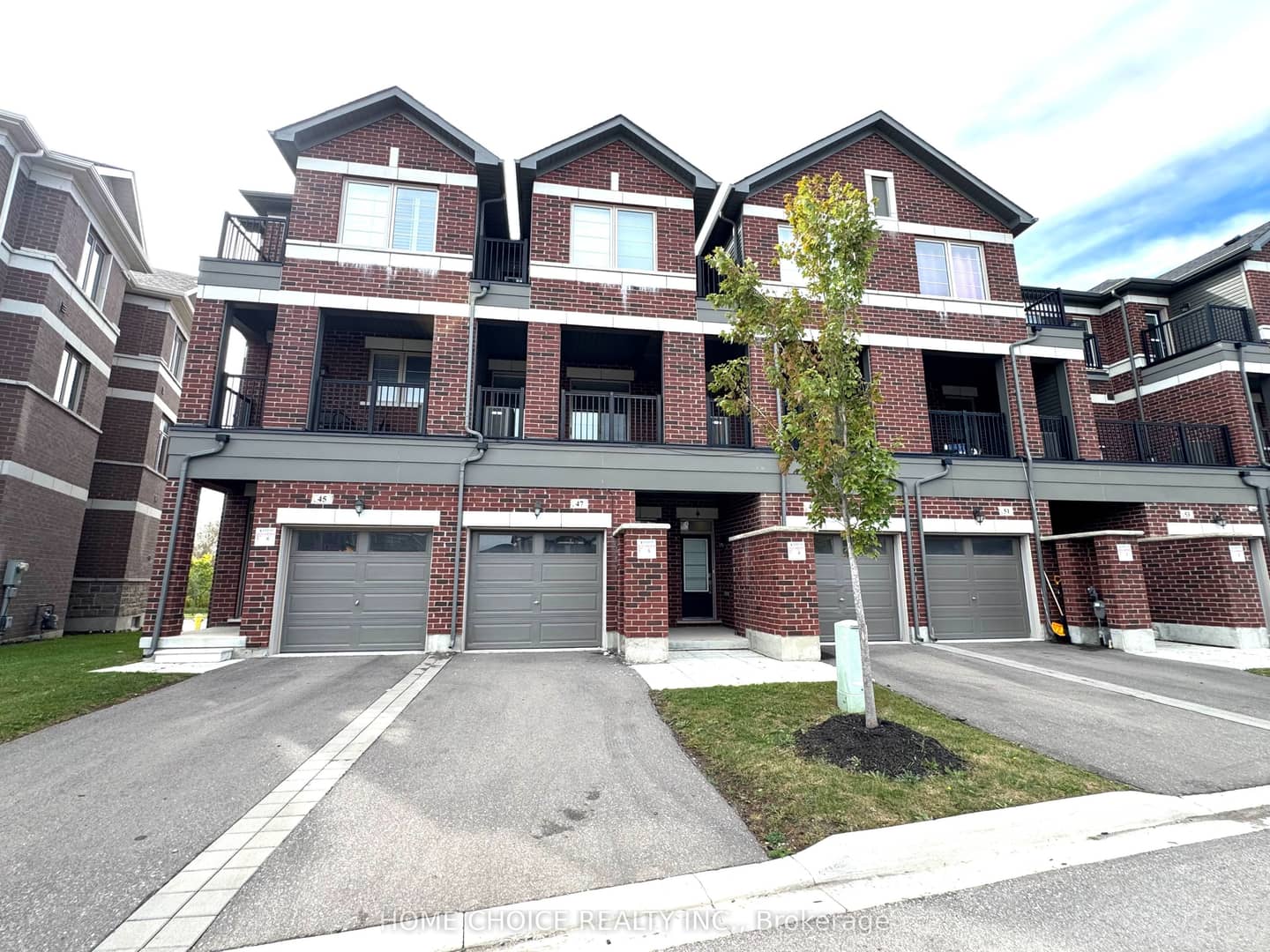 47 Saigen Lane, Markham, ON L6B 1R2