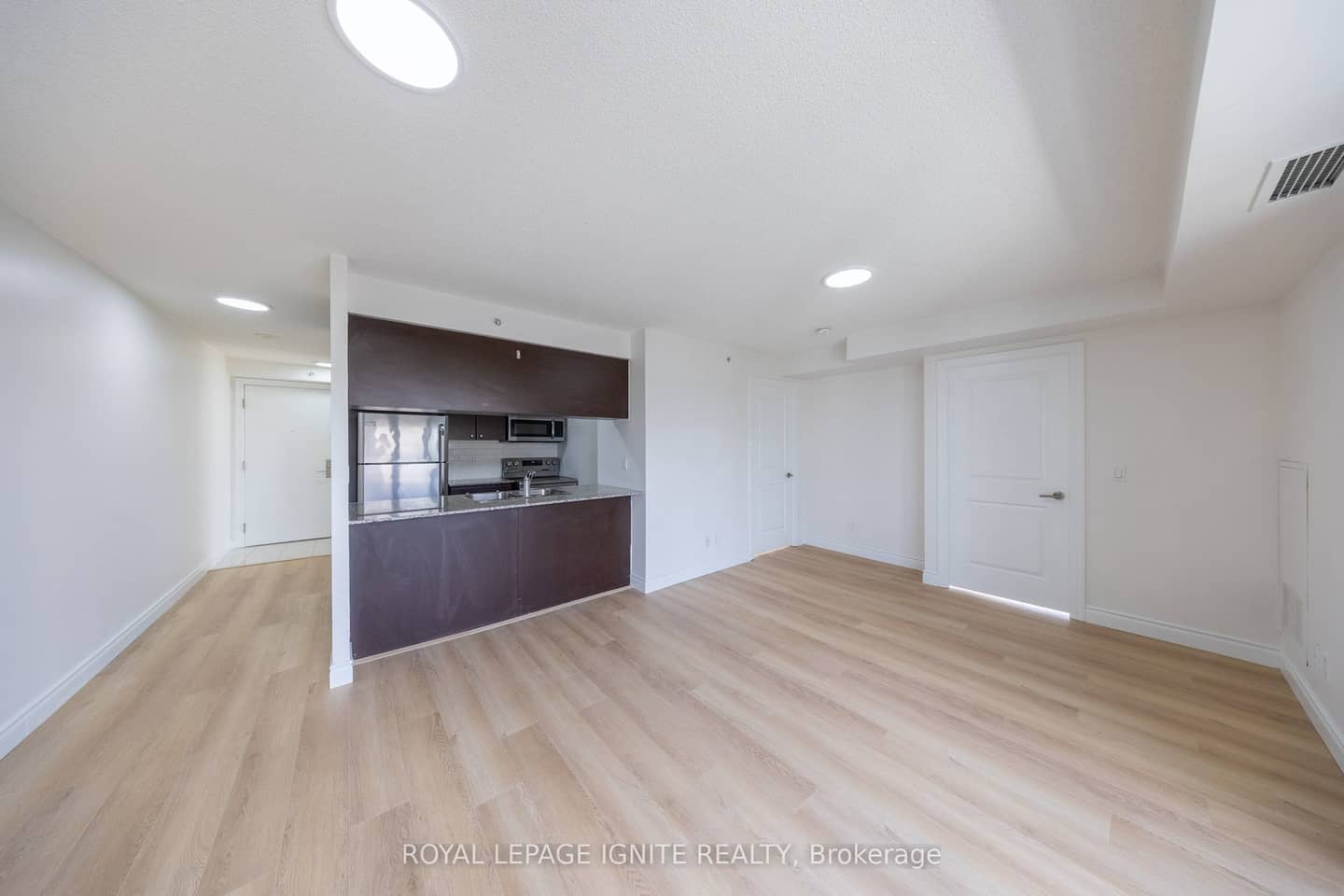 275 Yorkland Road 610, Toronto, ON M2J 0B4