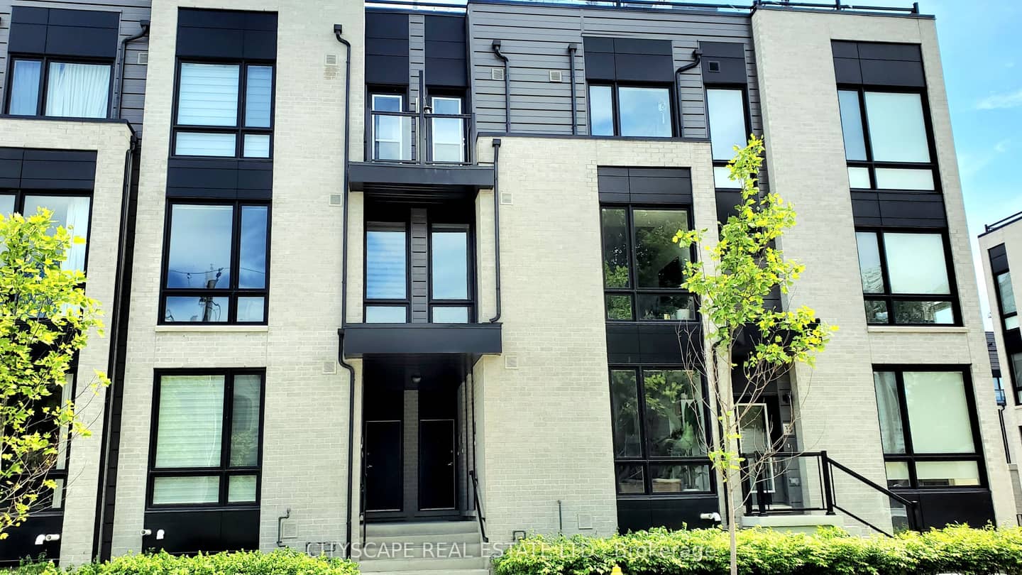 31 Florence Street 9, Toronto, ON M6K 0C5