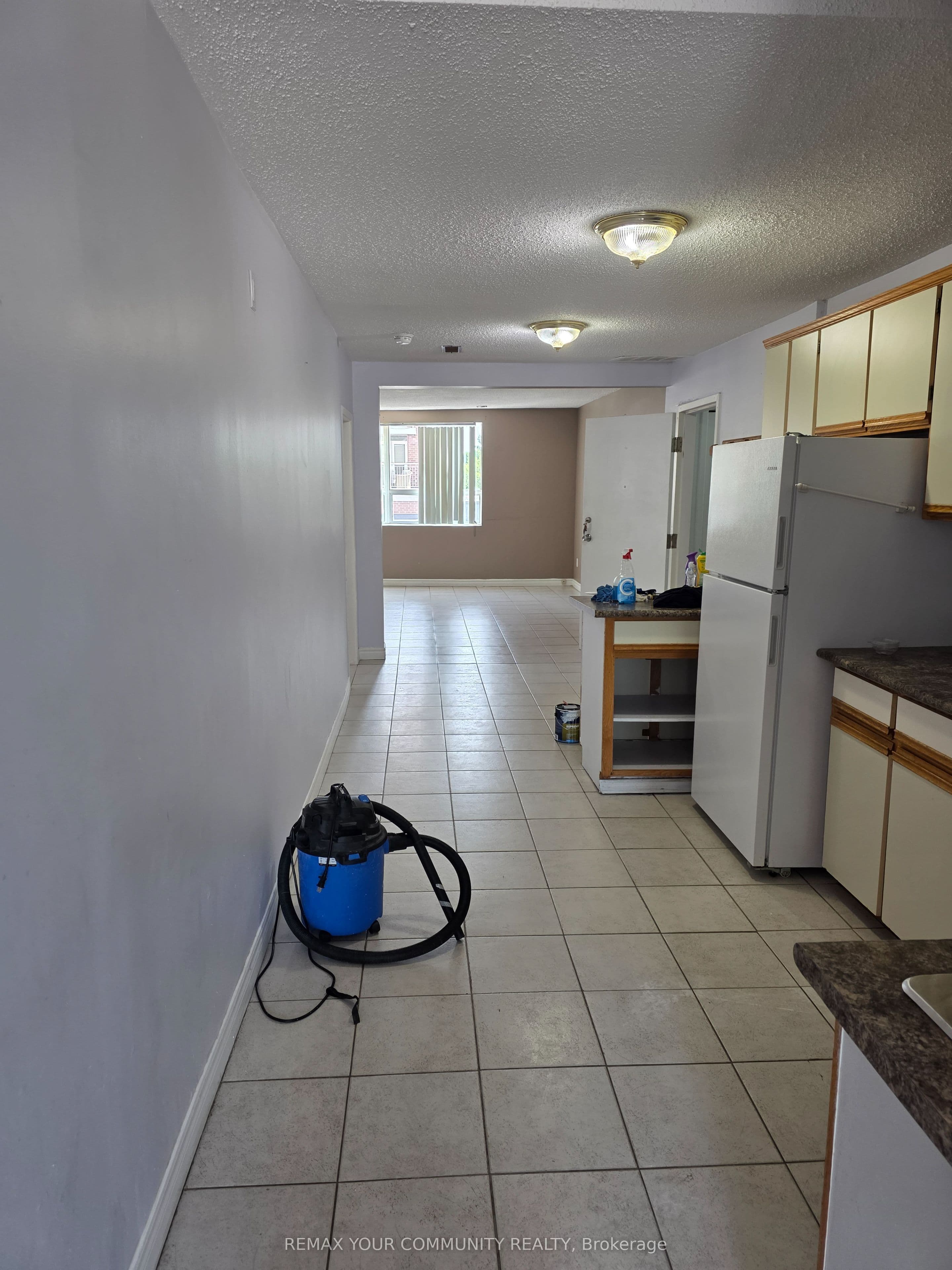 10088 Yonge Street 2, Richmond Hill, ON L4C 1T8