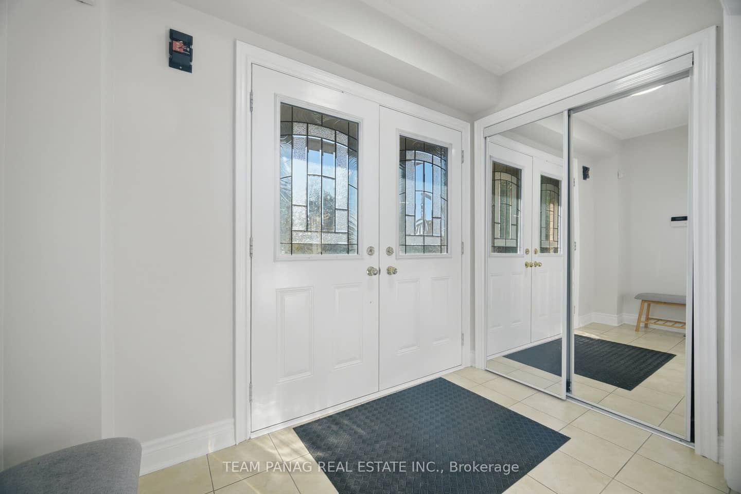 11 Peachill Court, Brampton, ON L6P 3E6