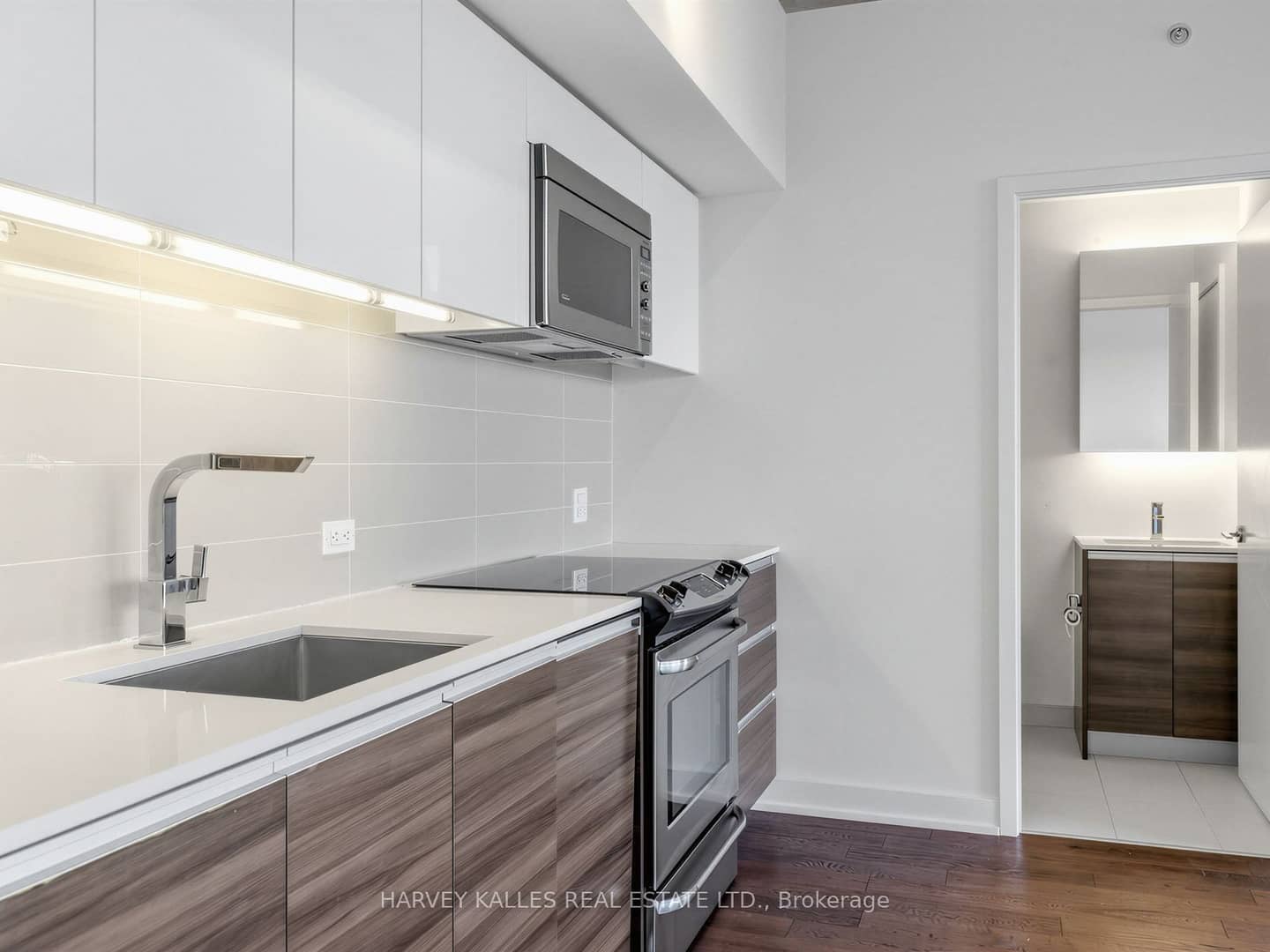 1190 Dundas Street E 1114, Toronto, ON M4M 1S3
