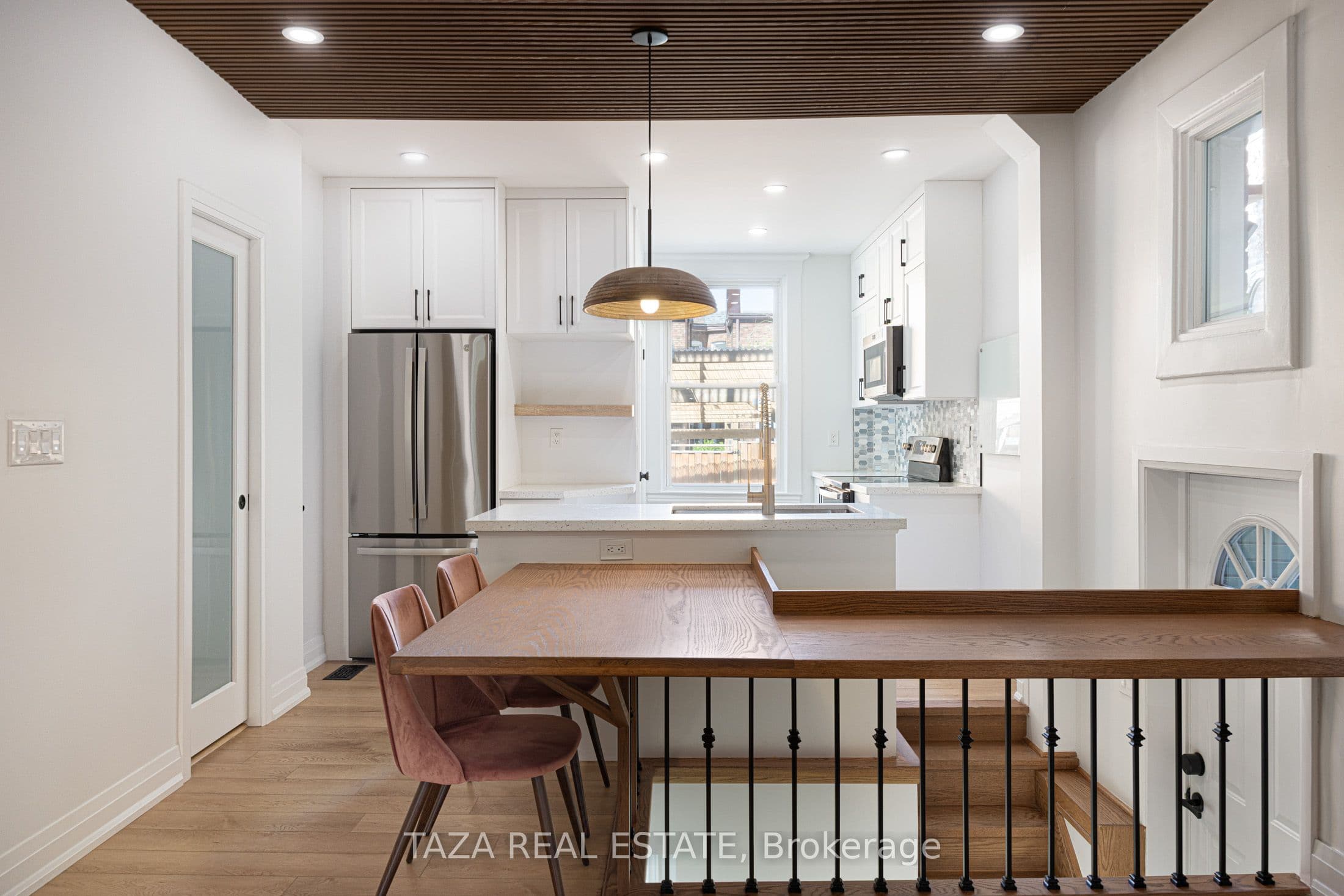 46 Euclid Avenue, Toronto, ON M6J 2J6