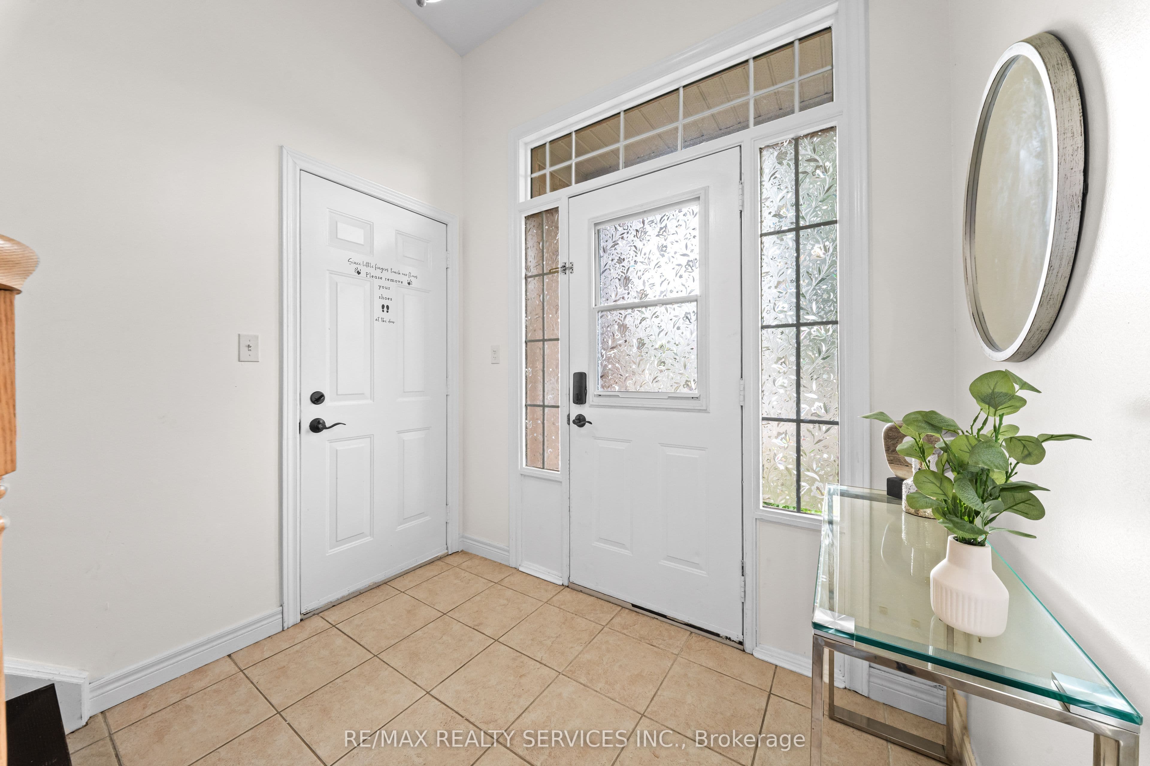 495 Brigantine Drive, Waterloo, ON N2K 4B7