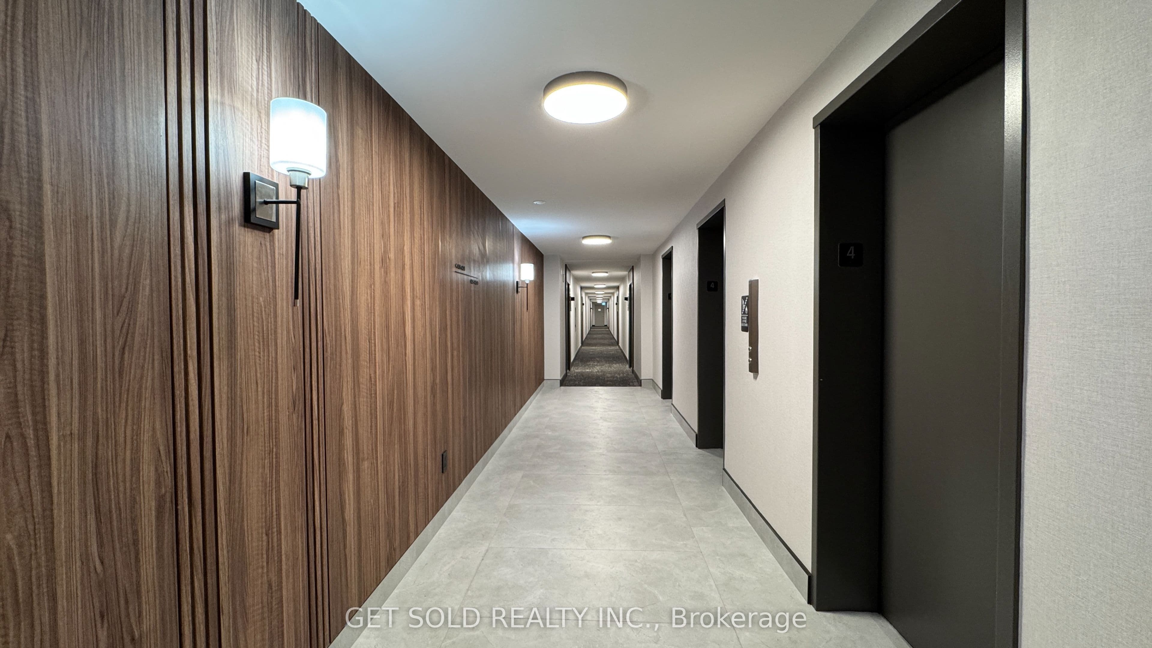 120 Dundalk Drive 405, Toronto, ON M1P 4V9