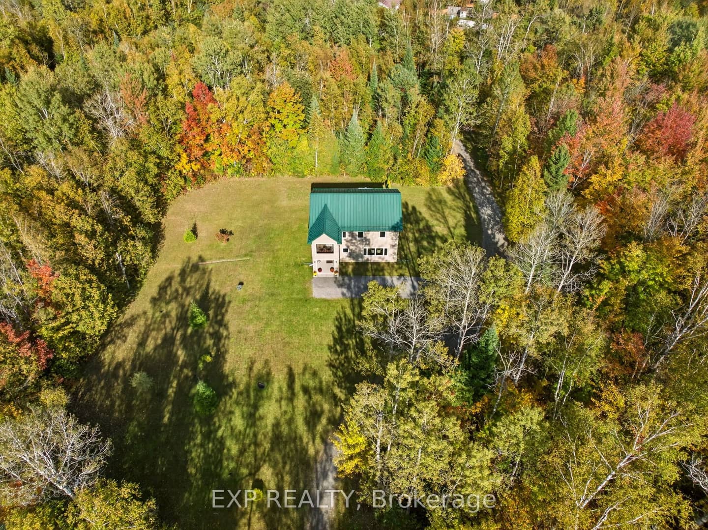 9525 Old Homestead Road, Georgina, ON L0E 1N0