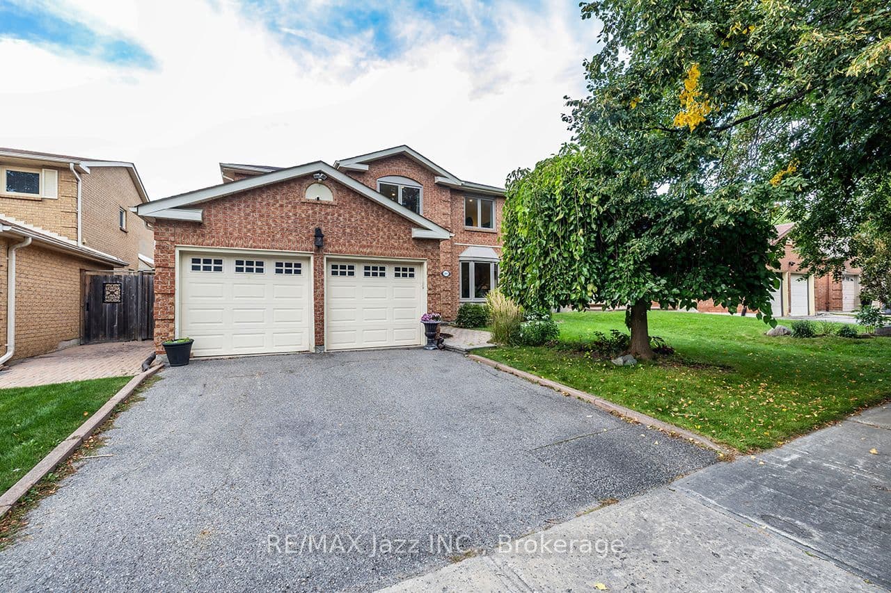 106 Tilman Circle, Markham, ON L3P 5V3